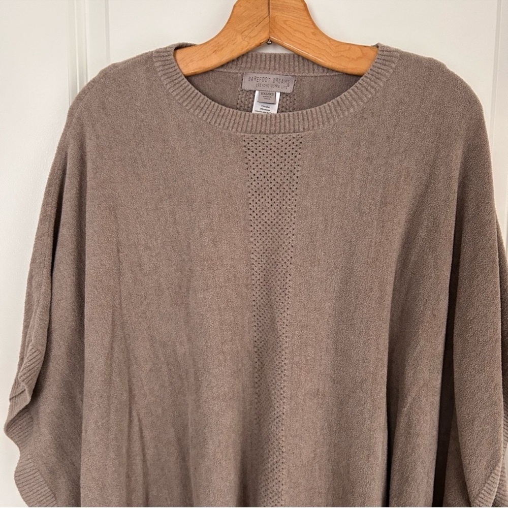 Barefoot Dreams Cozy Chic Hi Lo Poncho with Side Tie - Picture 7 of 10